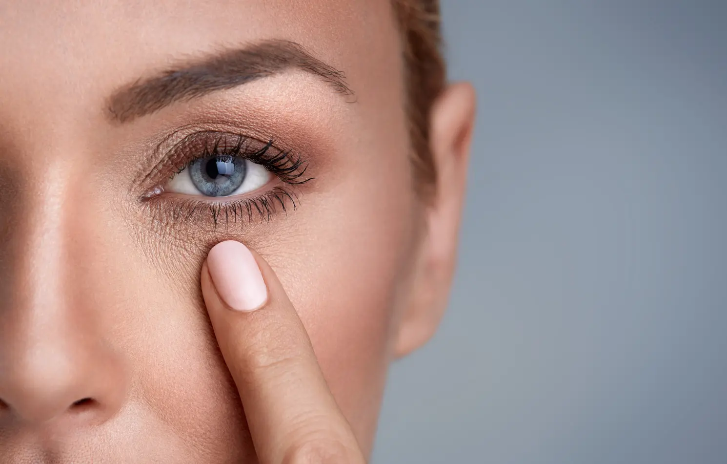 Prescribing contact lenses